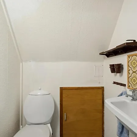 Nyaraló In Rm With Wifi And 3 Bedrooms