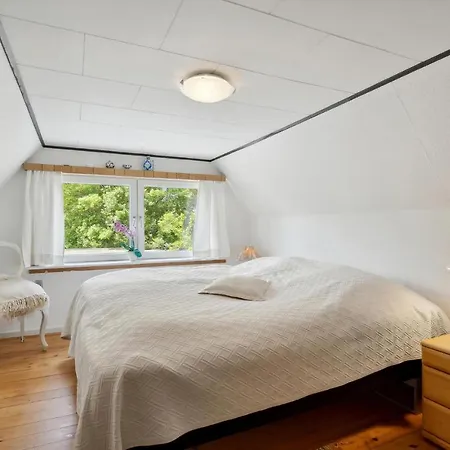 Nyaraló In Rm With Wifi And 3 Bedrooms