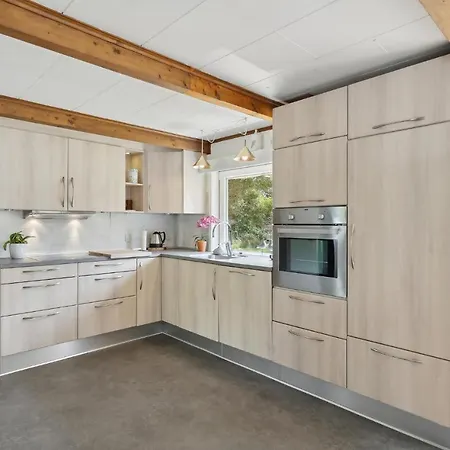 Nyaraló In Rm With Wifi And 3 Bedrooms
