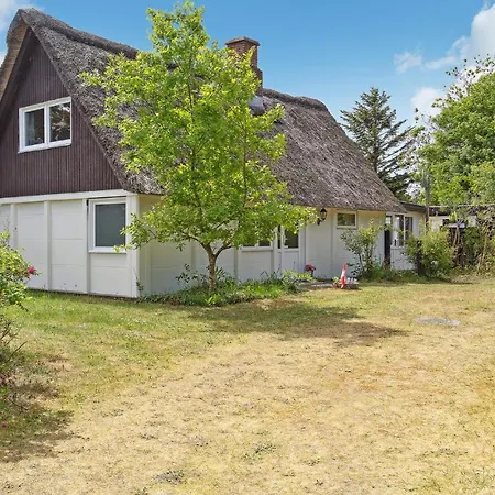 Nyaraló In Rm With Wifi And 3 Bedrooms *